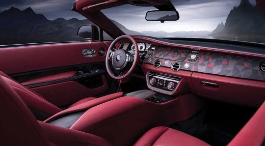 dünyanın en pahalı arabası 2025, 2025 en pahalı araba hangisi, rolls royce la rose noire fiyatı